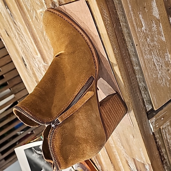 Booties - Picture 1 of 4